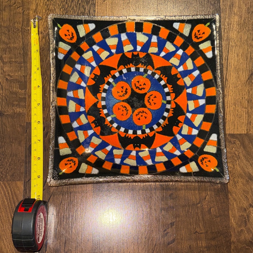 Hand Made Halloween Themed Decorative Glass Plate - Picture 6 of 6